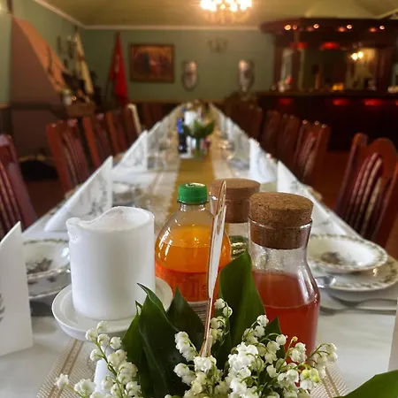 Pod Orlem 农家乐 Wałcz