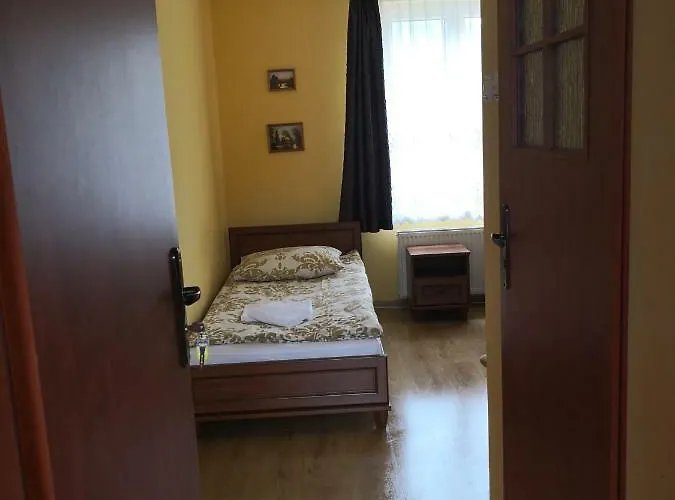 Pod Orlem مزرعة للإقامة *